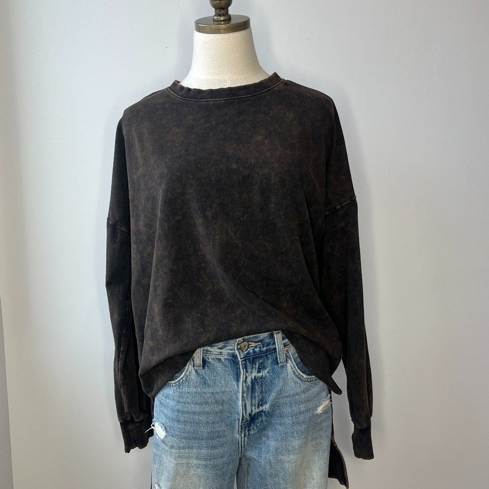 Brown Acid Wash Crew Neck